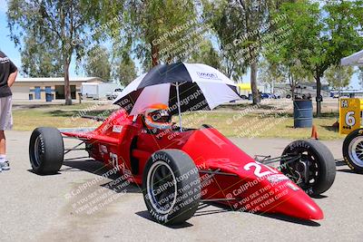 media/Jun-04-2022-CalClub SCCA (Sat) [[1984f7cb40]]/Around the Pits/